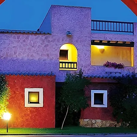 Amarestyle Igv Club Santagiusta 4* Castiadas